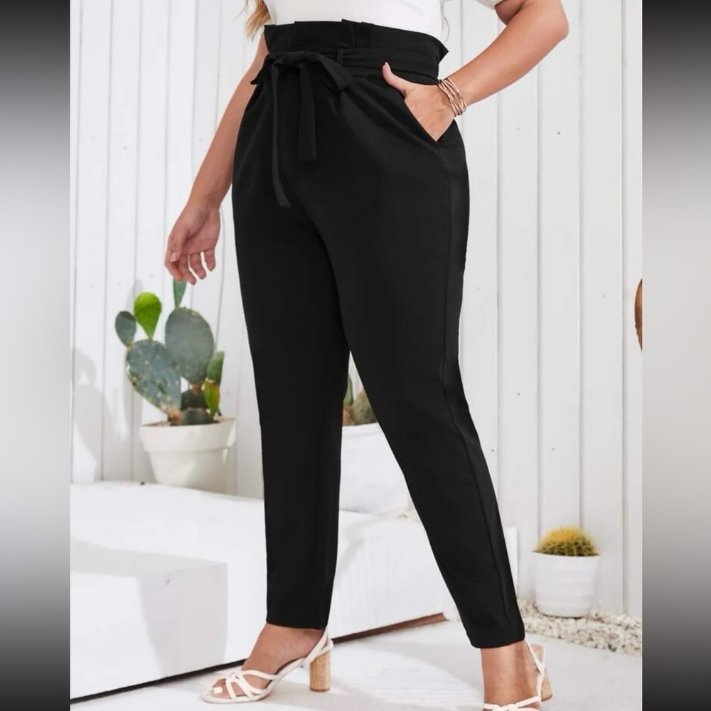 Black tie belt pants